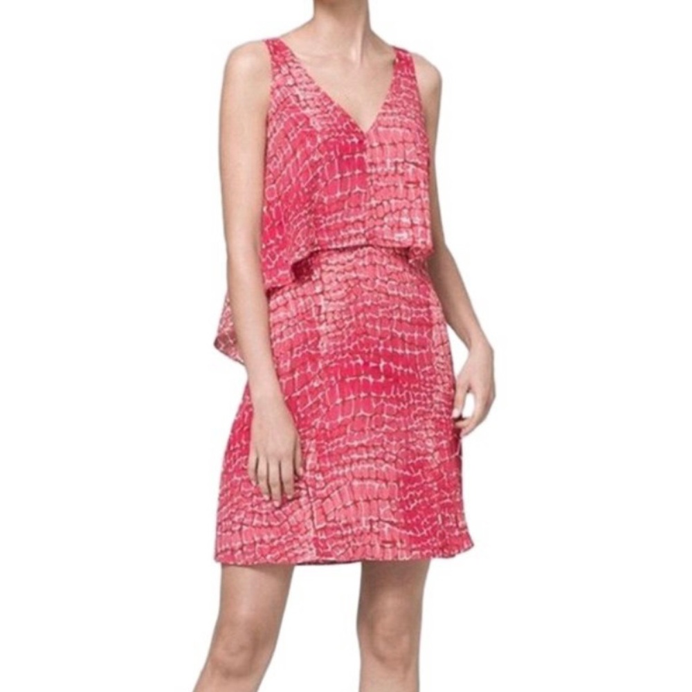 NWOT WHBM Coral Snake Print Angled Tier Shift Dress Size XXS
